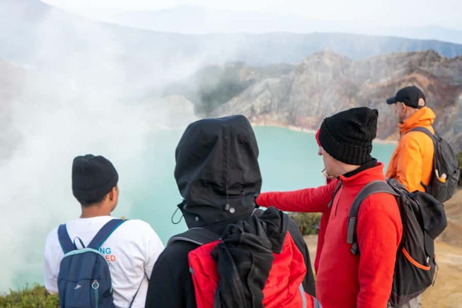 Yogyakarta, Surabaya or Malang: Tumpak Sewu, Bromo Ijen Tour - Tour Speed, Group Size, and Why Your Guide Matters
