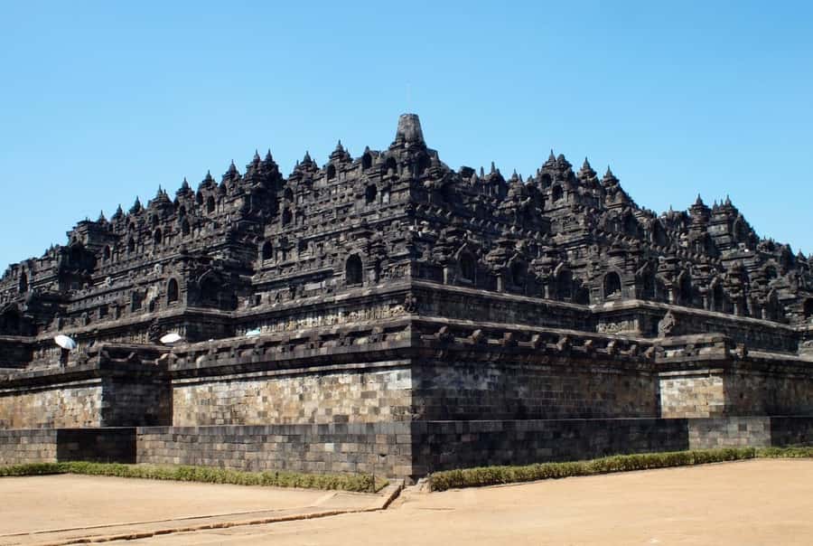 Yogyakarta: Tailor-Made Private Day Tour with Pickup - Tickets, entrances, and costs: what is extra and how to handle it