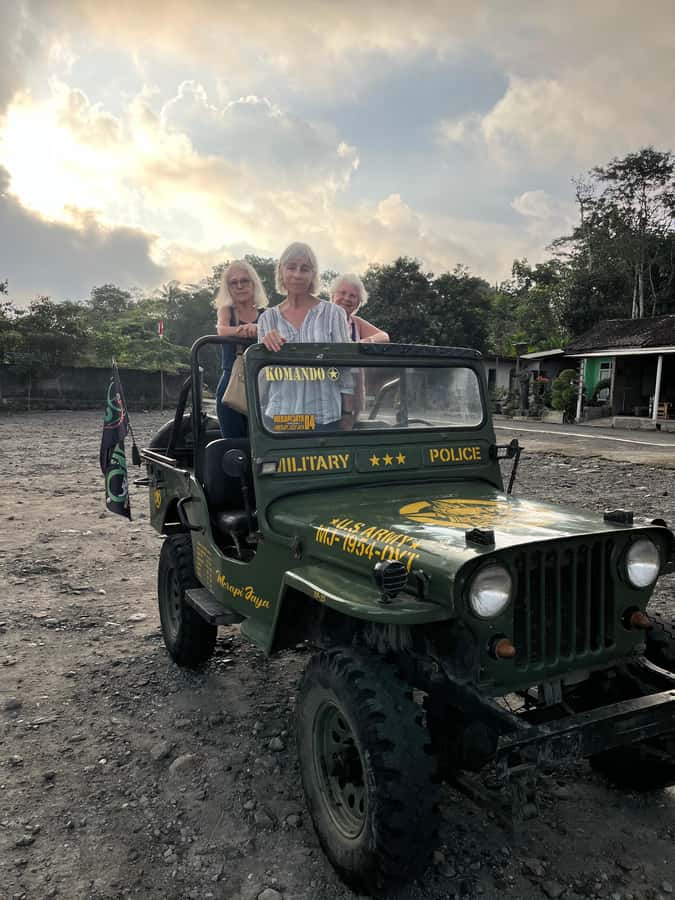 Yogyakarta: Tailor Made Tour with Private car - Should you book this private Yogyakarta tour?