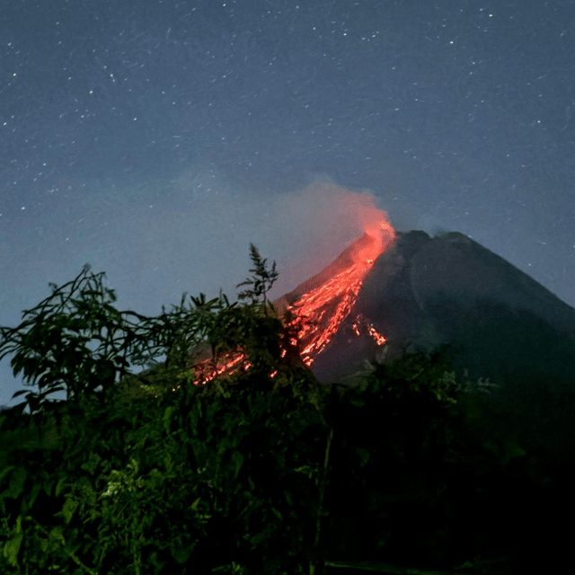 Yogyakarta Volcano: Merapi Volcano on Hilltop (Lava Viewing) - Gear list that actually helps (and rules to follow)